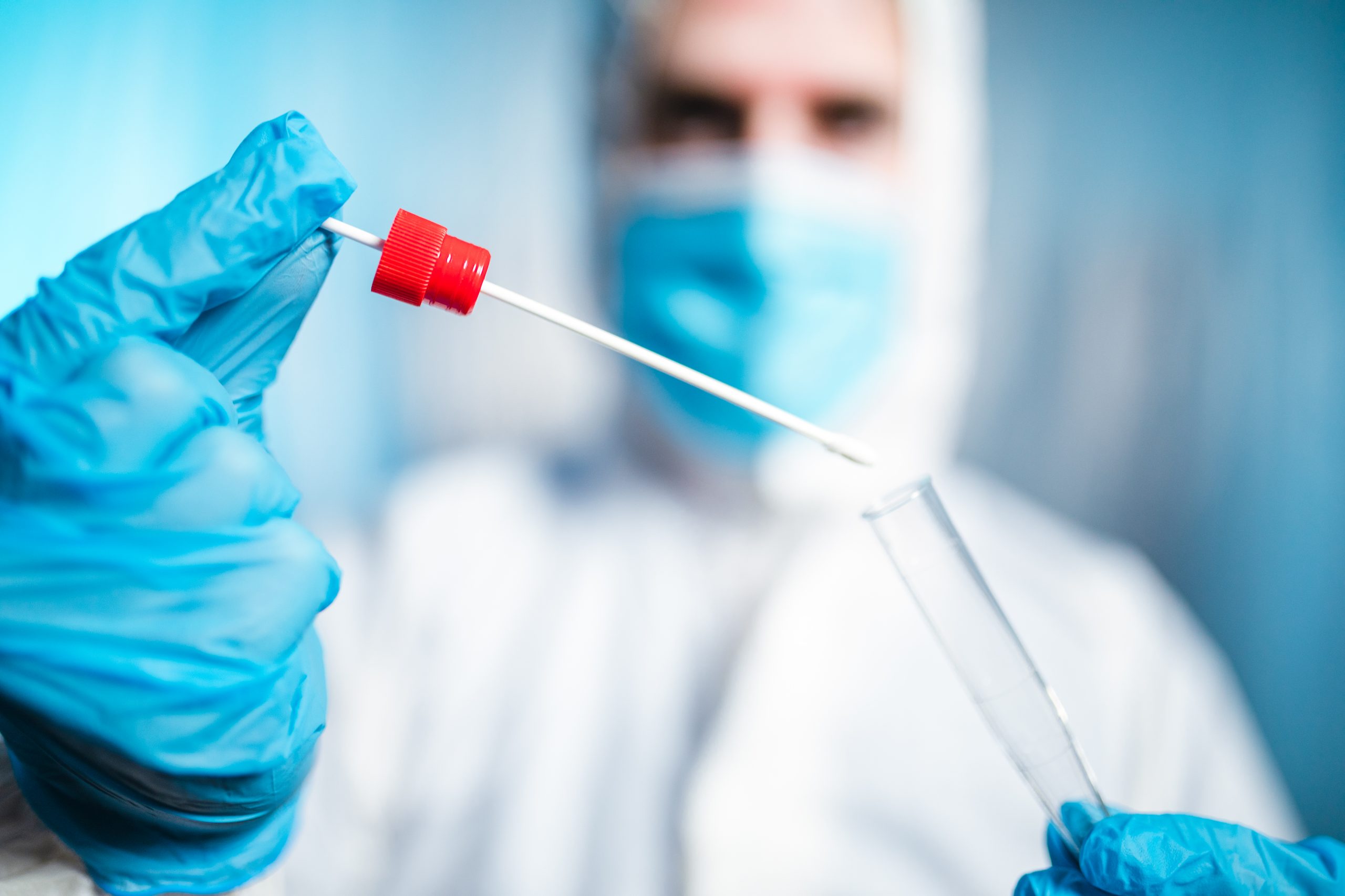 doctor-in-covid-suit-is-making-swab-test-covid-KDWWPP4